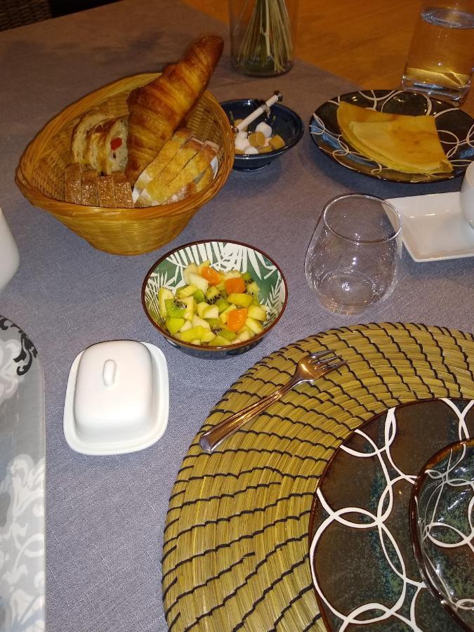 Bed and Breakfast Les Agapanthes Camphin-en-Pevele Экстерьер фото