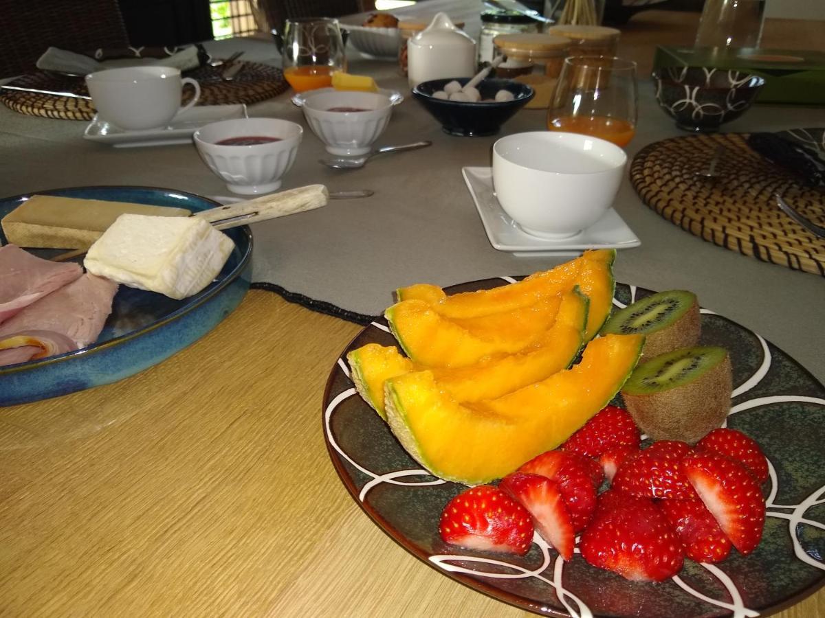 Bed and Breakfast Les Agapanthes Camphin-en-Pevele Экстерьер фото